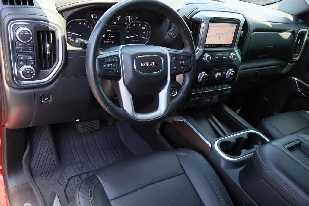 Used 2020 Red GMC SLT image 12