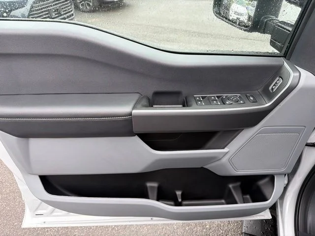 New 2026 Avalanche Gray Ford F-350® XLT image 75