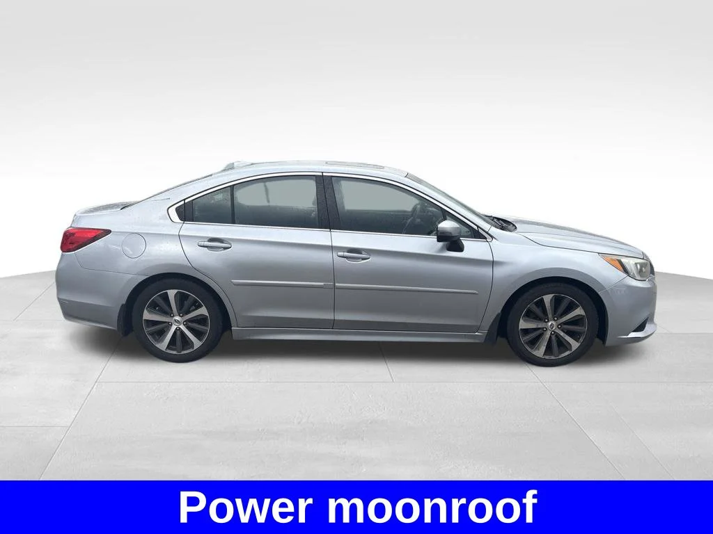 Used 2017 Silver Subaru 2.5i image 8