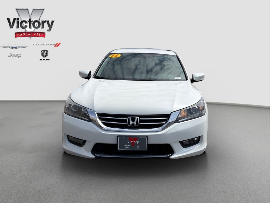 Used 2015 Honda Accord Sport with VIN 1HGCR2F5XFA131703 for sale in Kansas City