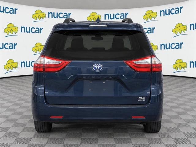 Certified Used 2020 PARISIAN NIGHT PEARL Toyota  image 7