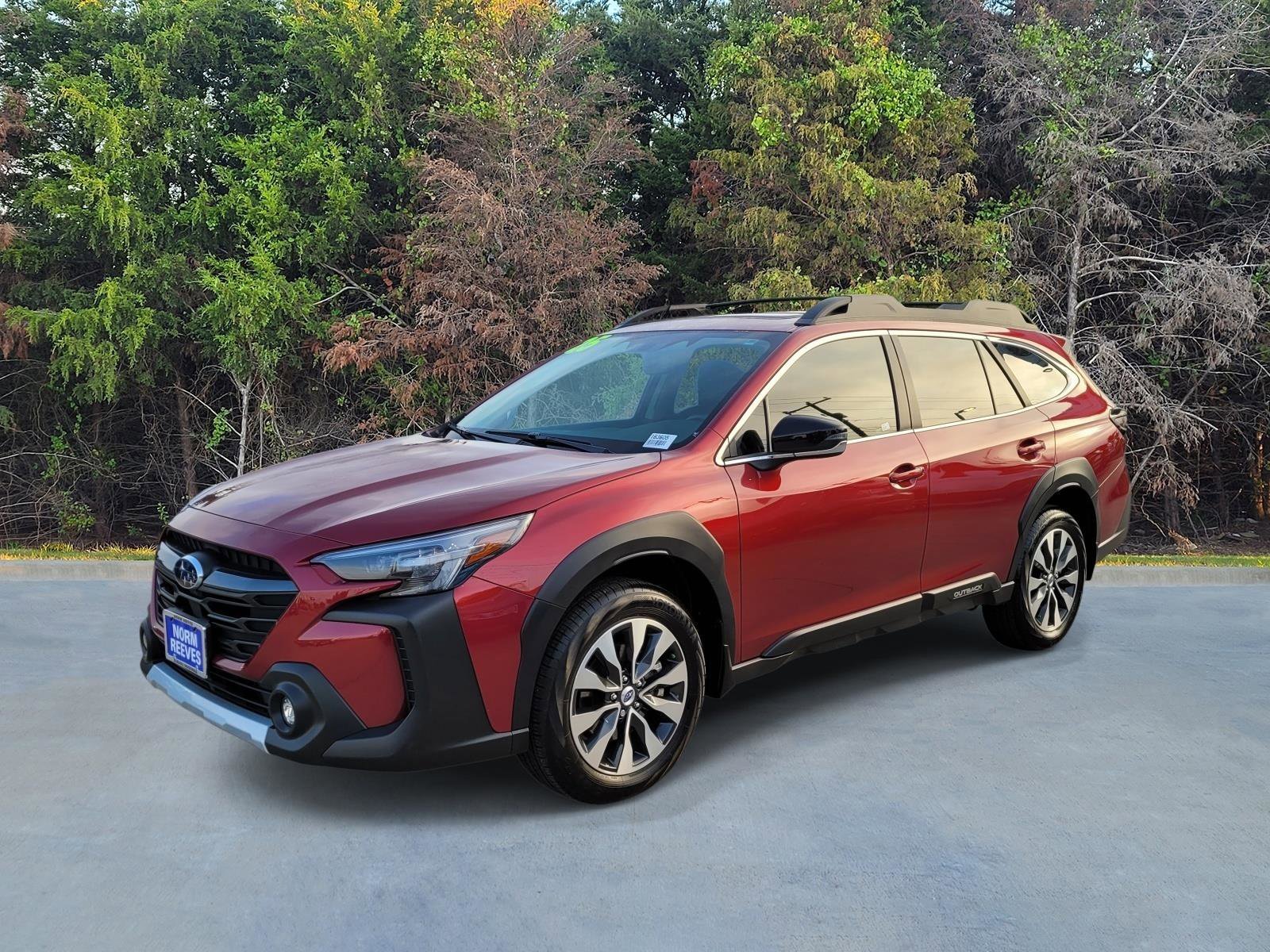2025 Subaru Outback Limited's photo