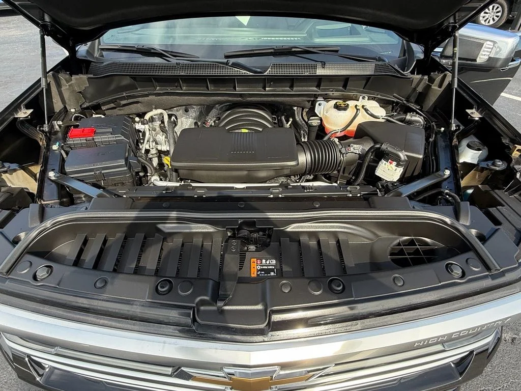 Used 2026 Black Chevrolet High Country image 22