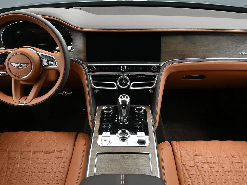 New 2026 Black Bentley V8 image 4