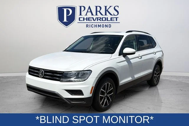 Certified Used 2021 White Volkswagen 2.0T SE image 3