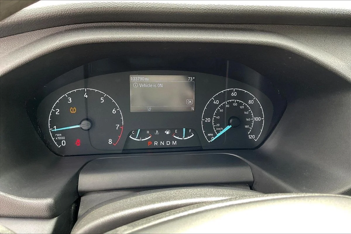 Used 2021  Ford  image 12