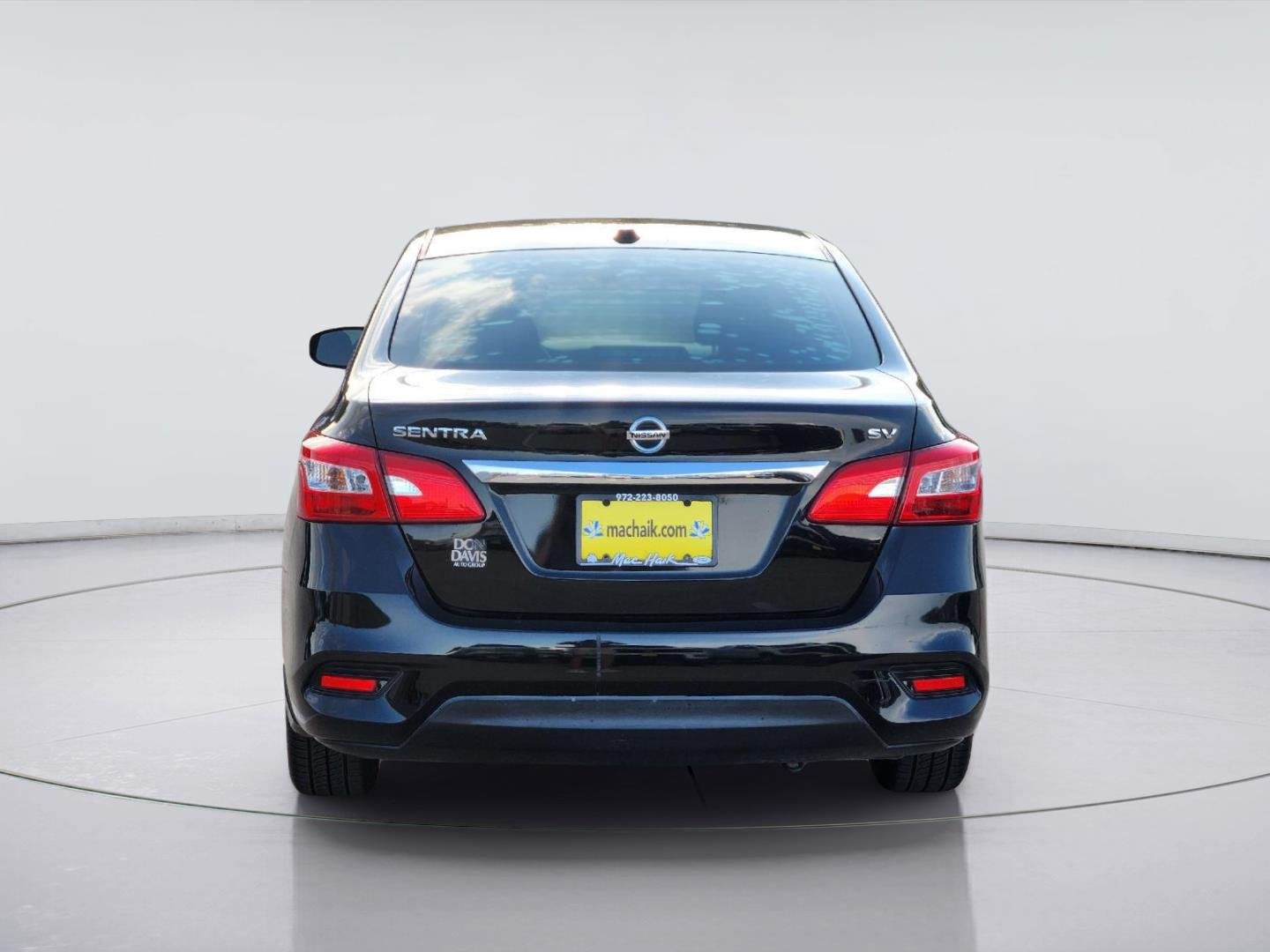 Used 2016 Super Black Nissan SV image 5