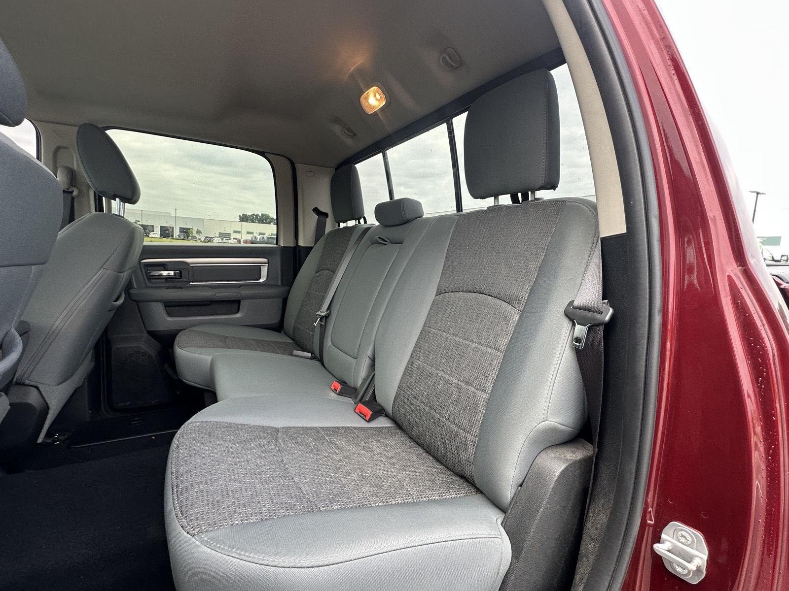 Used 2017 Delmonico Red Pearlcoat Ram Big Horn image 10