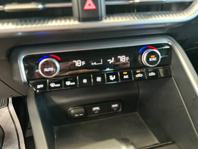 Used 2022 Black Kia GT-Line image 19
