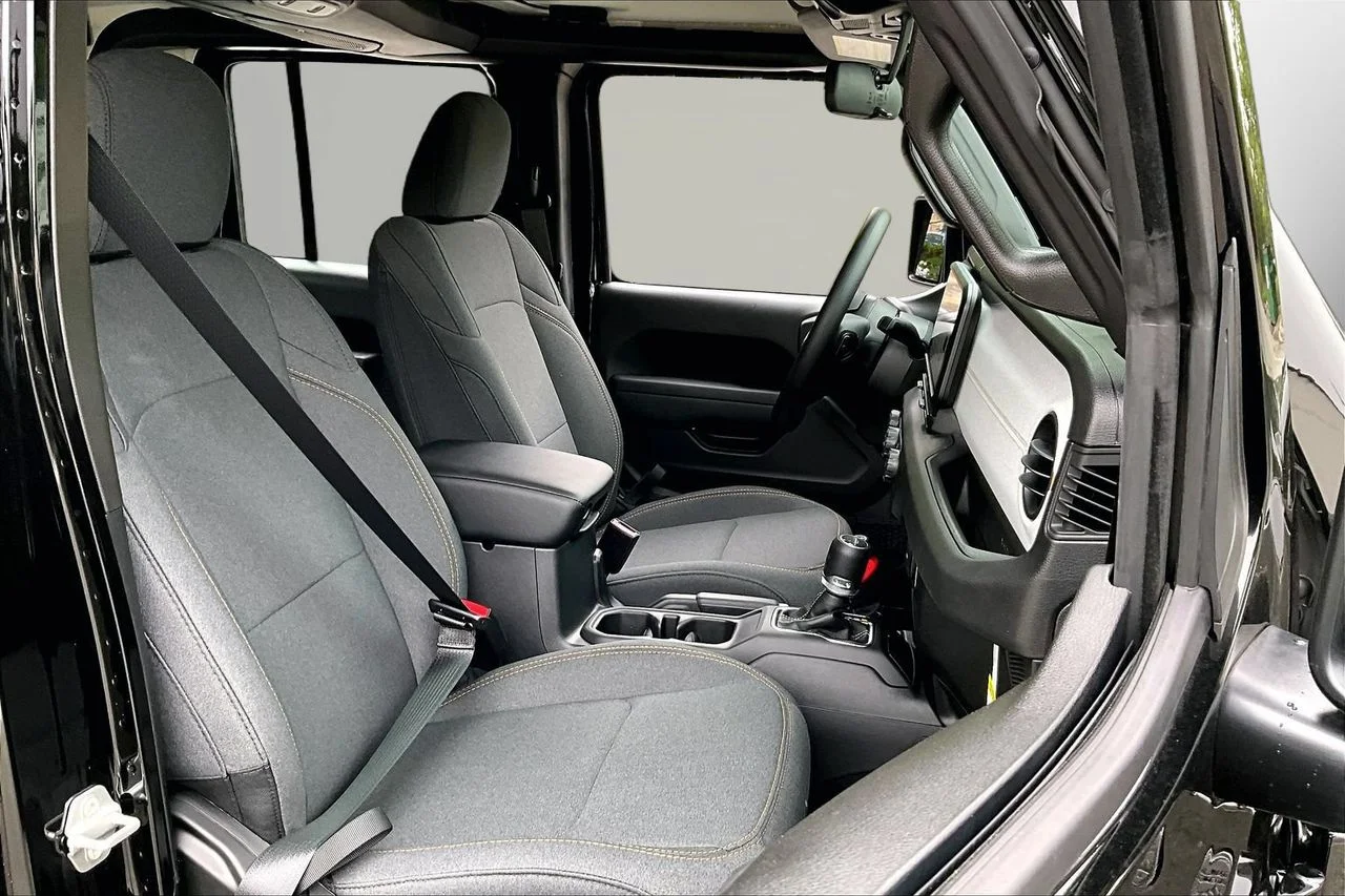 New 2026 Black Clear-Coat Exterior Paint Jeep Sport image 19