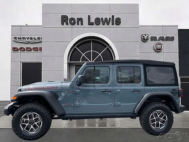 Ron Lewis Jeep Cranberrynull