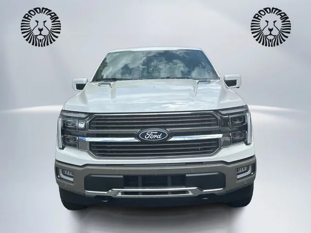 New 2026 Star White Metallic Tri-Coat Ford King Ranch® image 2