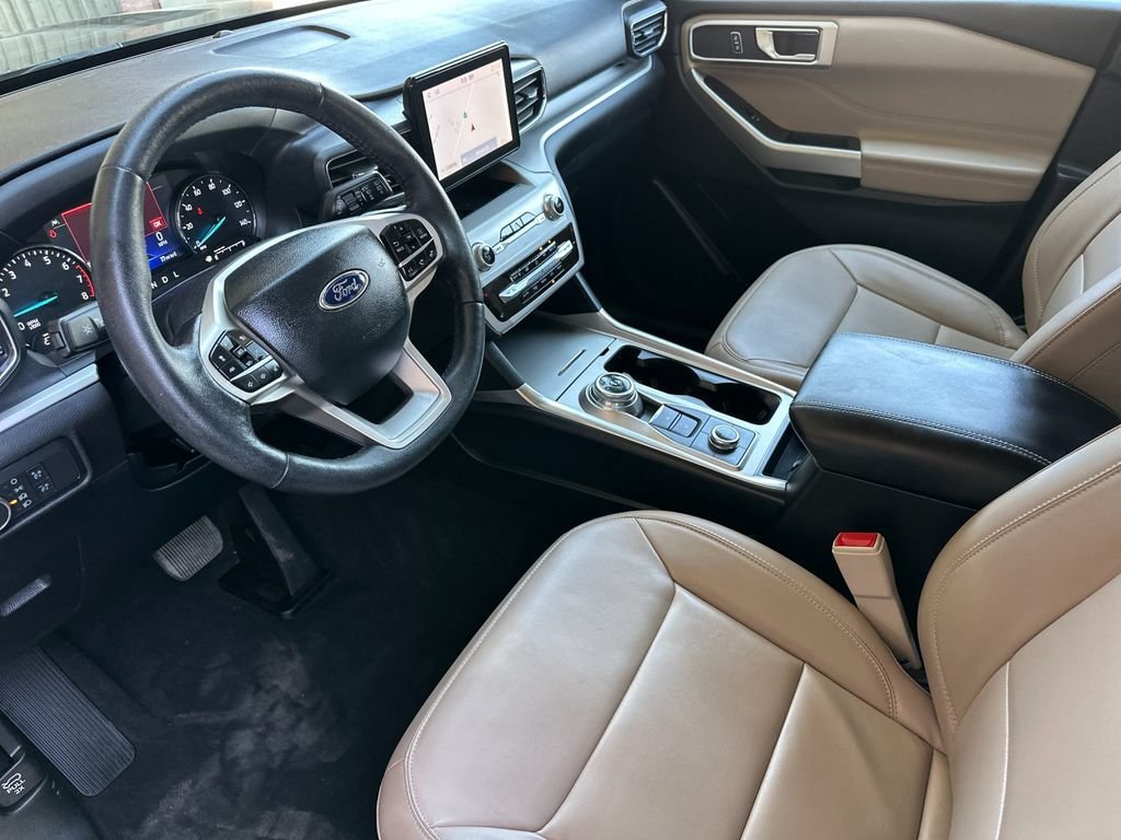 Used 2022 Agate Blackmetallic Ford XLT image 10