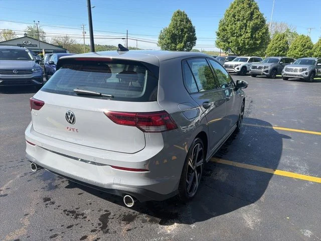 New 2026 Moonstone Gray Volkswagen 2.0T SE image 5