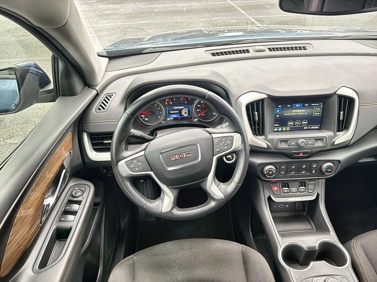 Used 2019 BLUE EMERALD METALLIC GMC SLE image 10