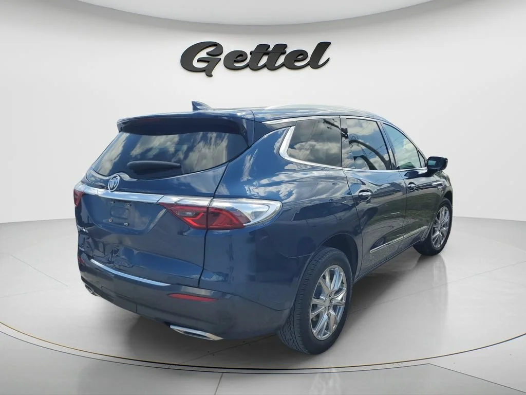 Used 2022 Emperor Blue Metallic Buick Premium image 3