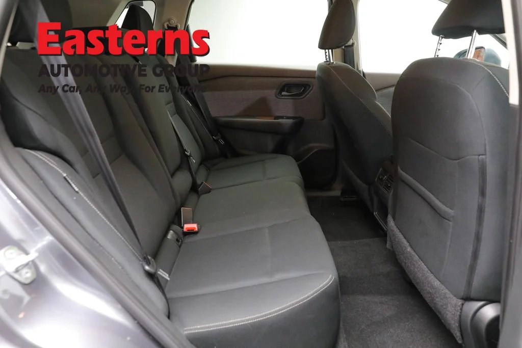 Used 2023 Gray Nissan S image 23
