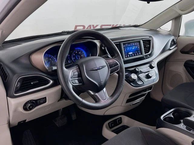 Used 2018 White Chrysler Touring Plus image 34