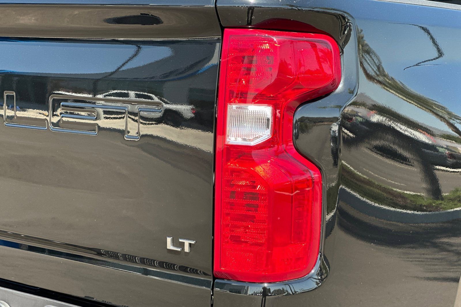 New 2026 Black Chevrolet LT image 26