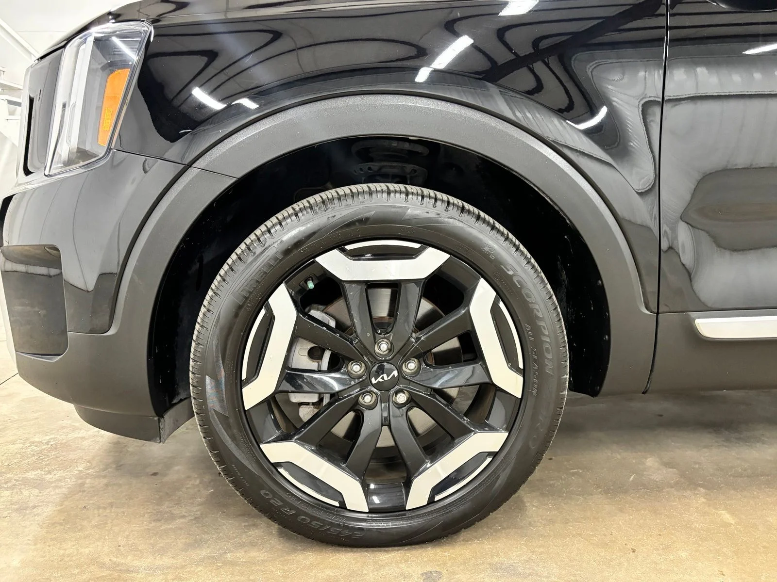 Used 2024 Black Kia EX image 10