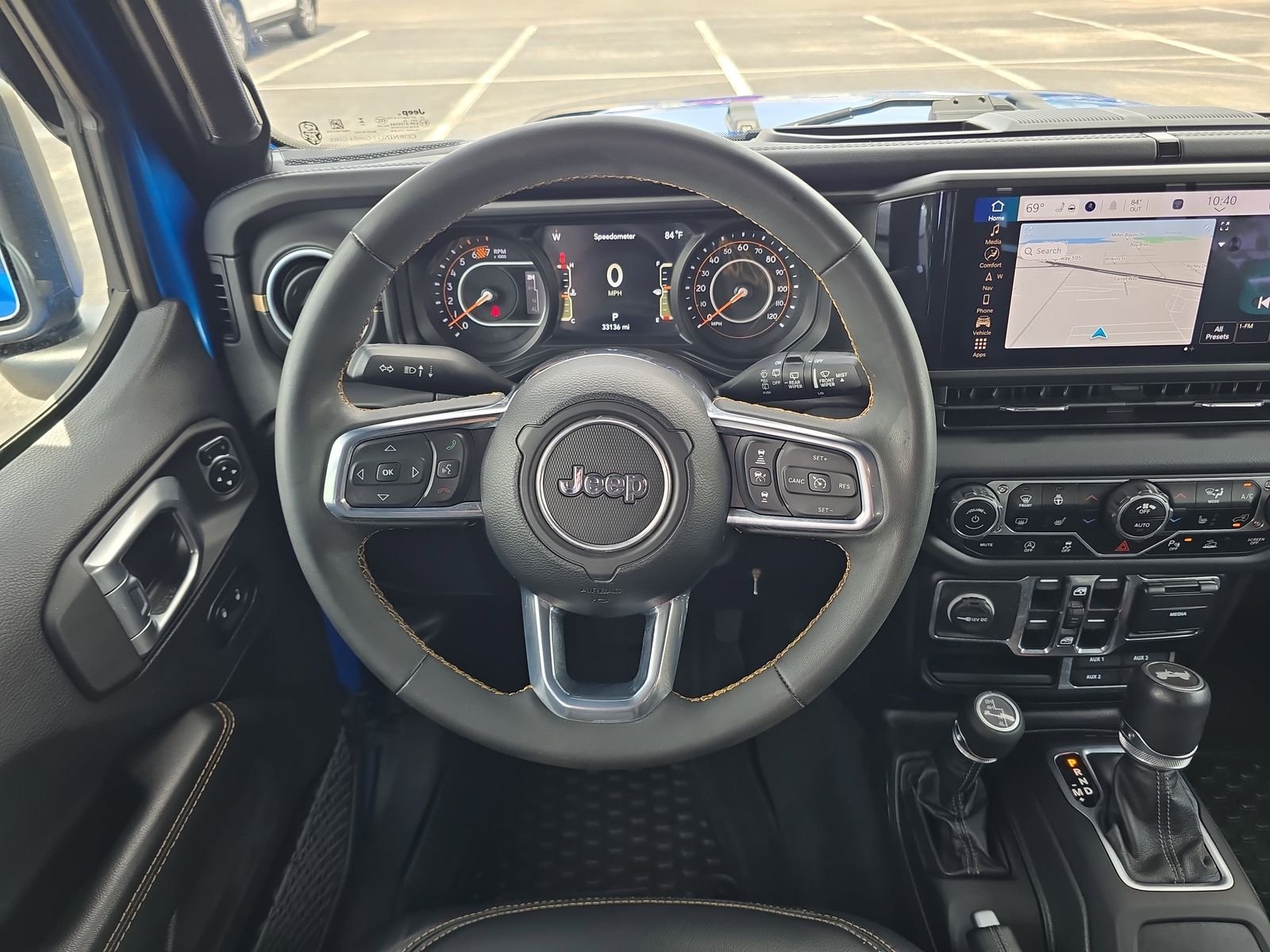 Used 2024 Blue Jeep Sahara image 10