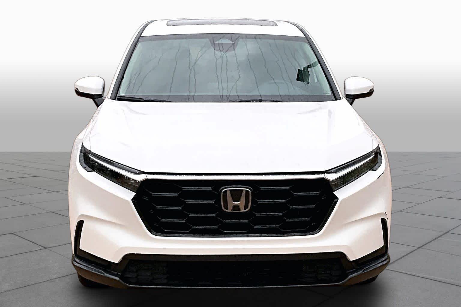 Used 2026 Platinum White Pearl Honda EX image 4