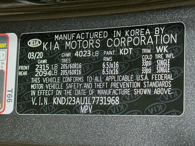 Used 2020 Gray Kia LX image 24