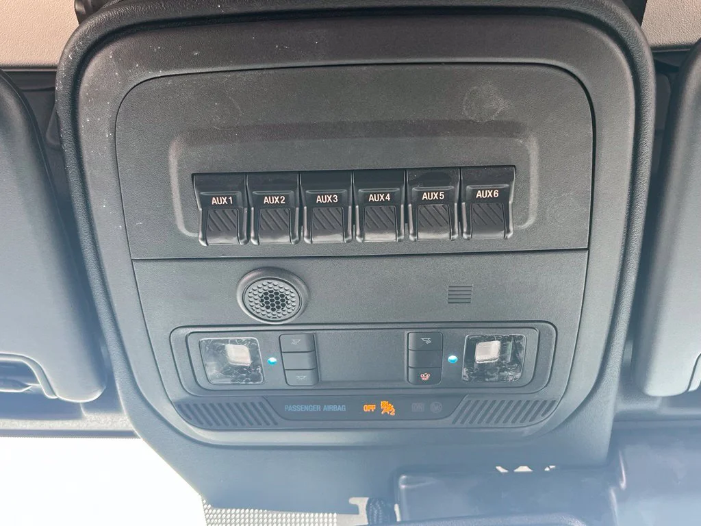 Used 2025 Gray Ford Raptor image 32