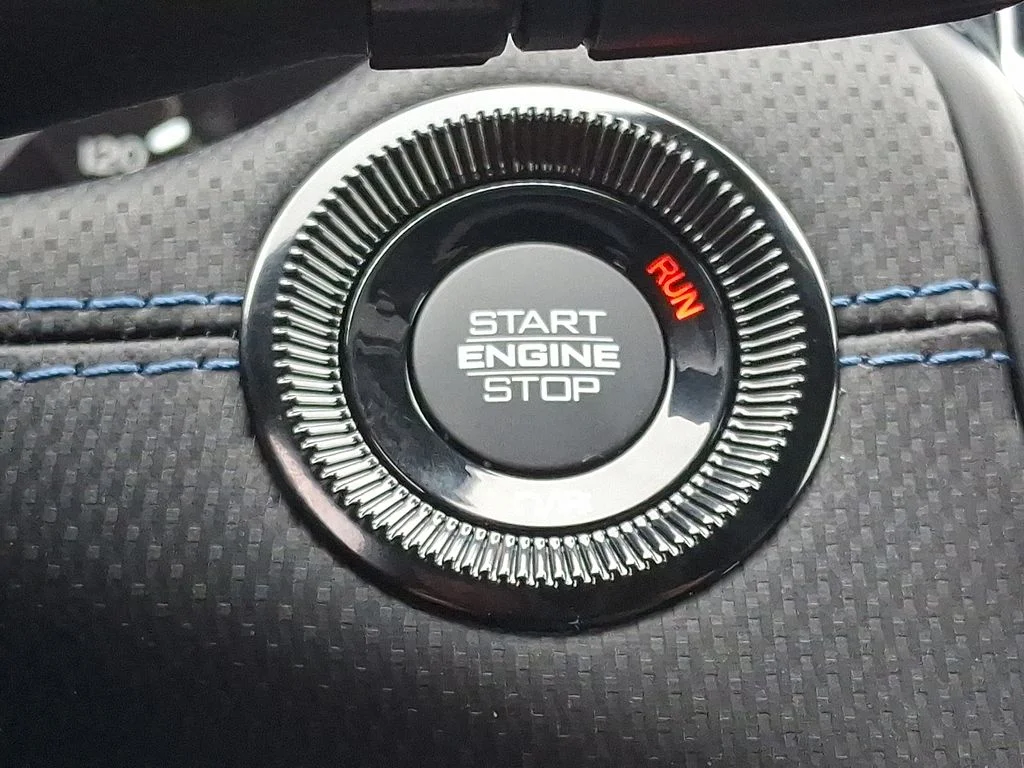 New 2026 Black Jeep Latitude image 16