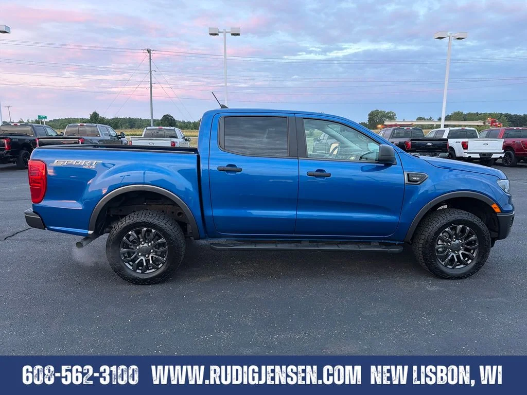 Used 2019 Blue Ford XLT image 6