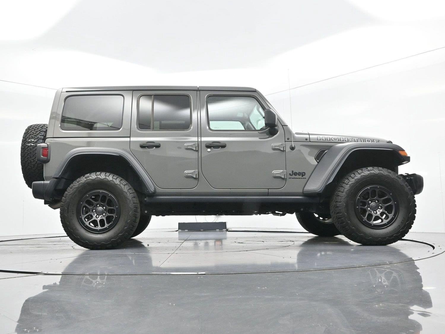 Used 2023 Gray Jeep High Tide image 45