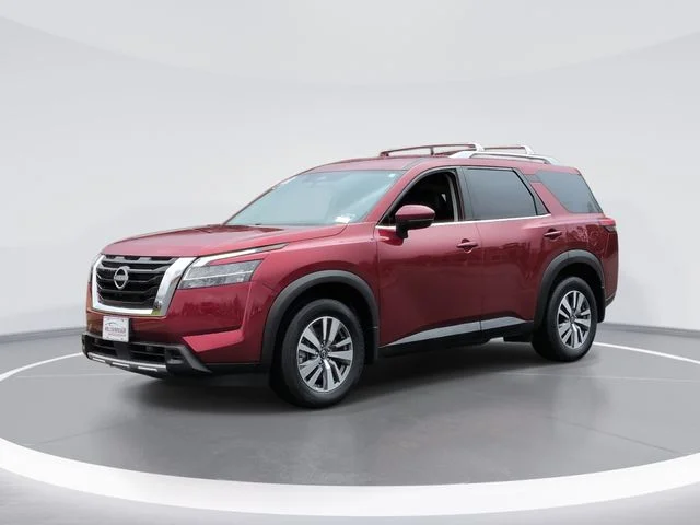 Used 2023 Red Nissan SL image 1