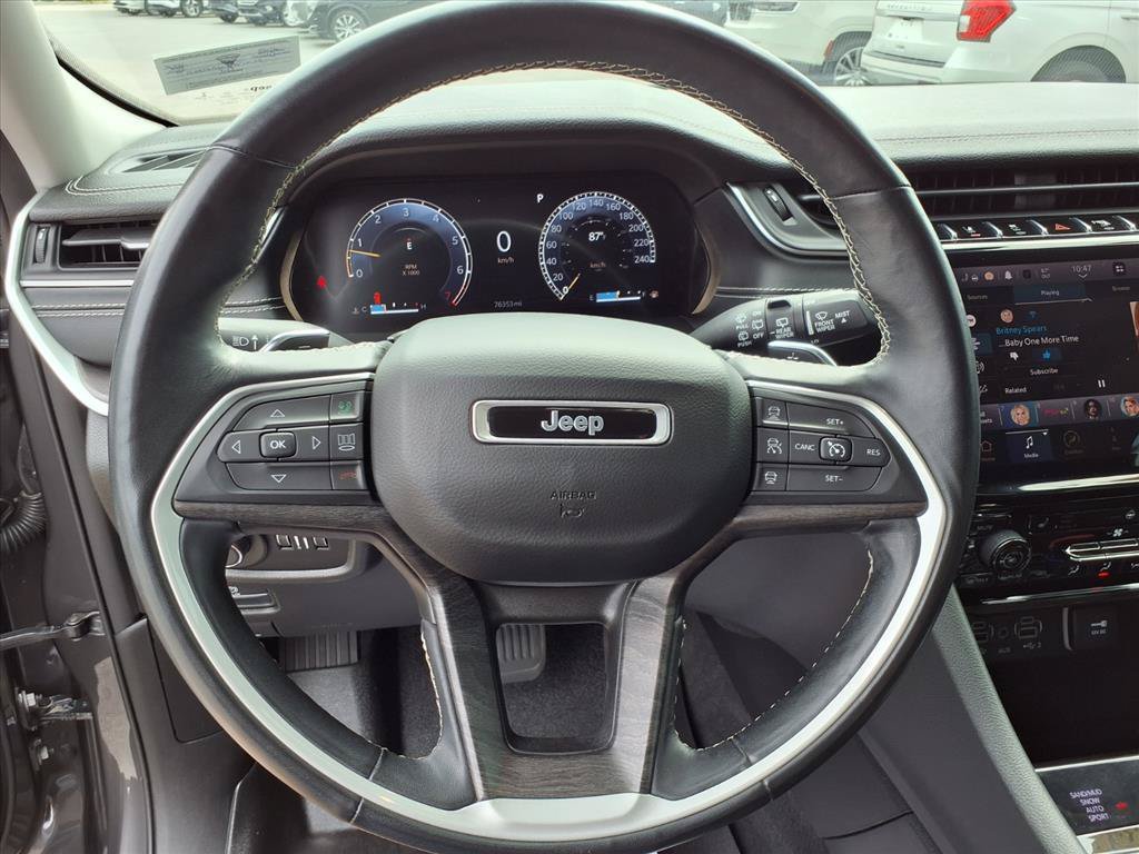 Used 2022 Baltic Gray Metallic Clearcoat Jeep Limited image 15