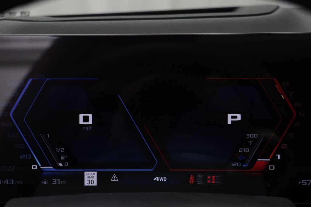 New 2026 Toronto Red Metallic BMW Competition image 10