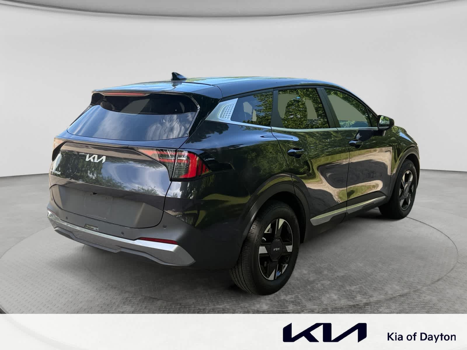 Certified Used 2026 Gravity Gray Kia LX image 5
