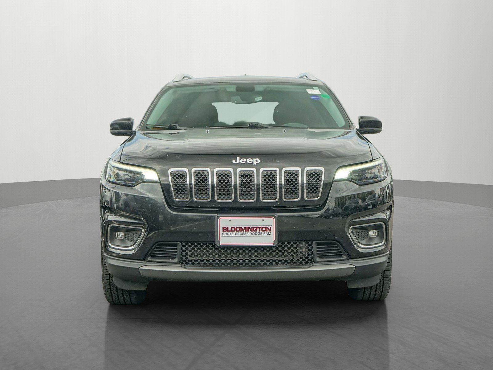 Used 2019 Jeep Cherokee Limited with VIN 1C4PJMDX4KD256812 for sale in Minneapolis, Minnesota