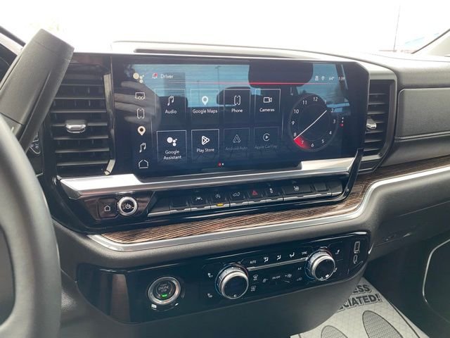 Used 2024 Black GMC Elevation image 17