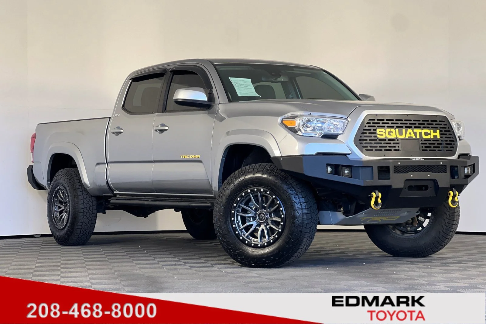 2023 Toyota Tacoma SR5 Double Cab 4WD V6 Auto LB's photo