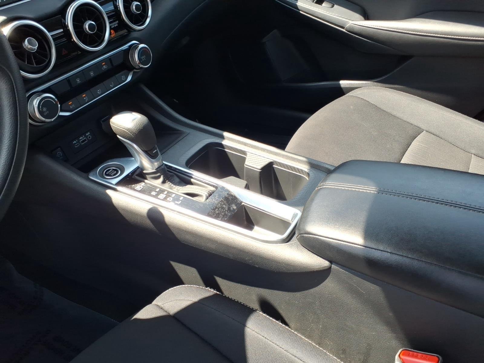 Used 2025 Rosewood Metallic Nissan SV image 21