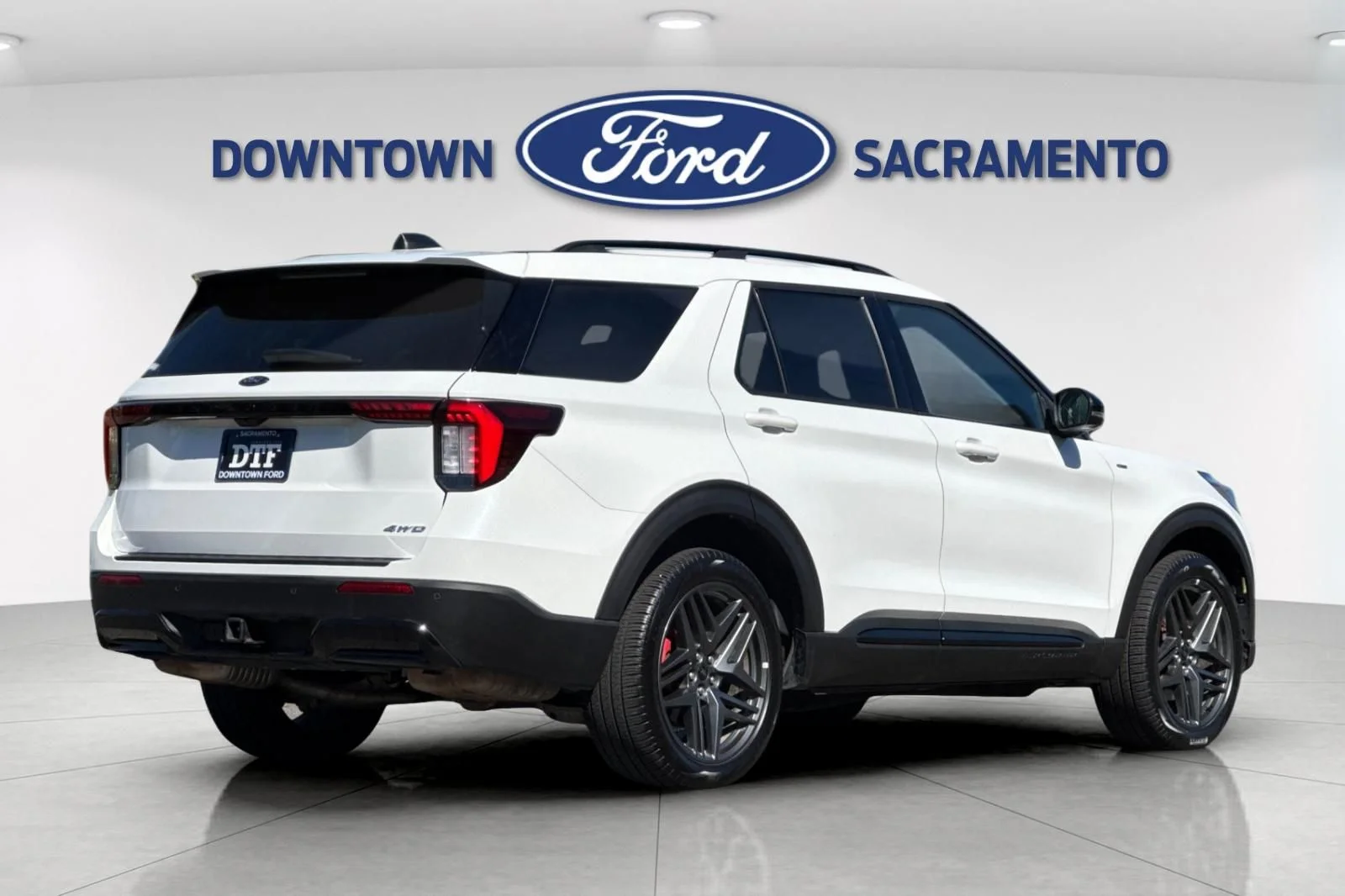 Certified Used 2025 White Ford ST-Line image 3