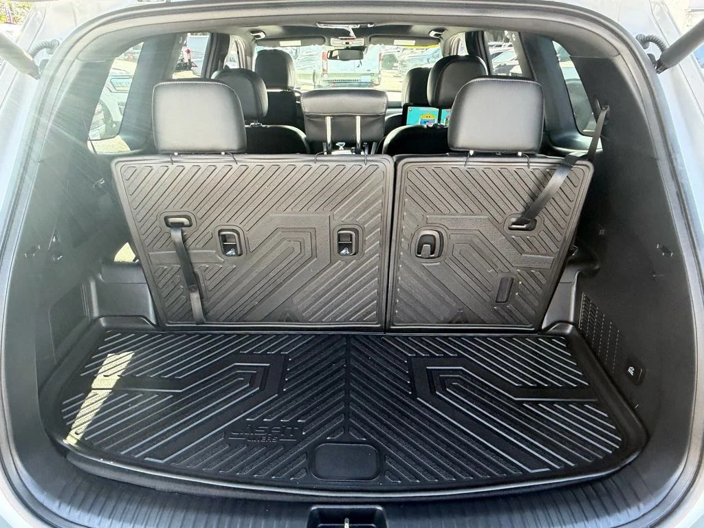 Used 2025 Wolf Gray Kia EX X-Pro image 16