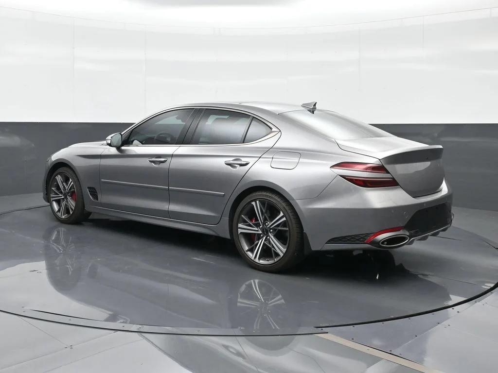 Used 2025 Silver Genesis 2.5T image 2