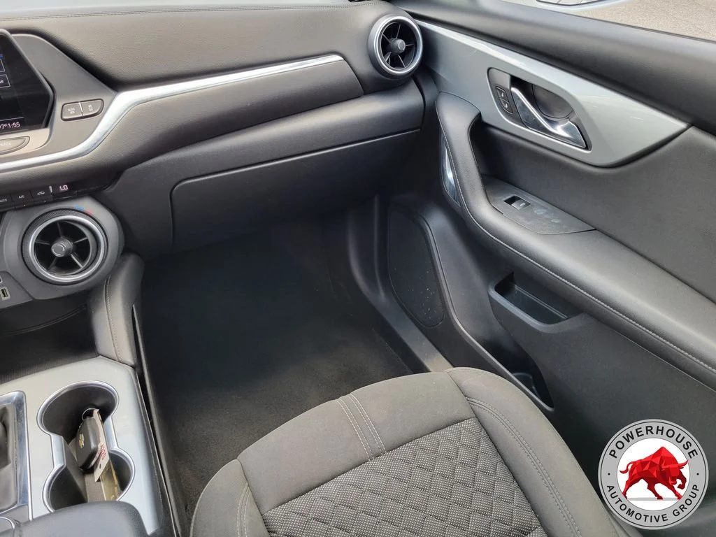 Used 2020 White Chevrolet LT image 20