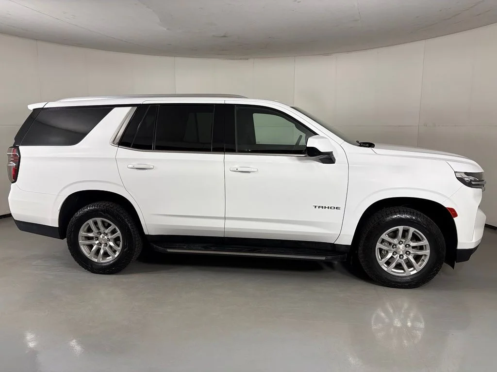 Used 2023 White Chevrolet LS image 9