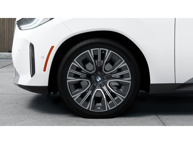 New 2026 Alpine White BMW 30 xDrive image 7