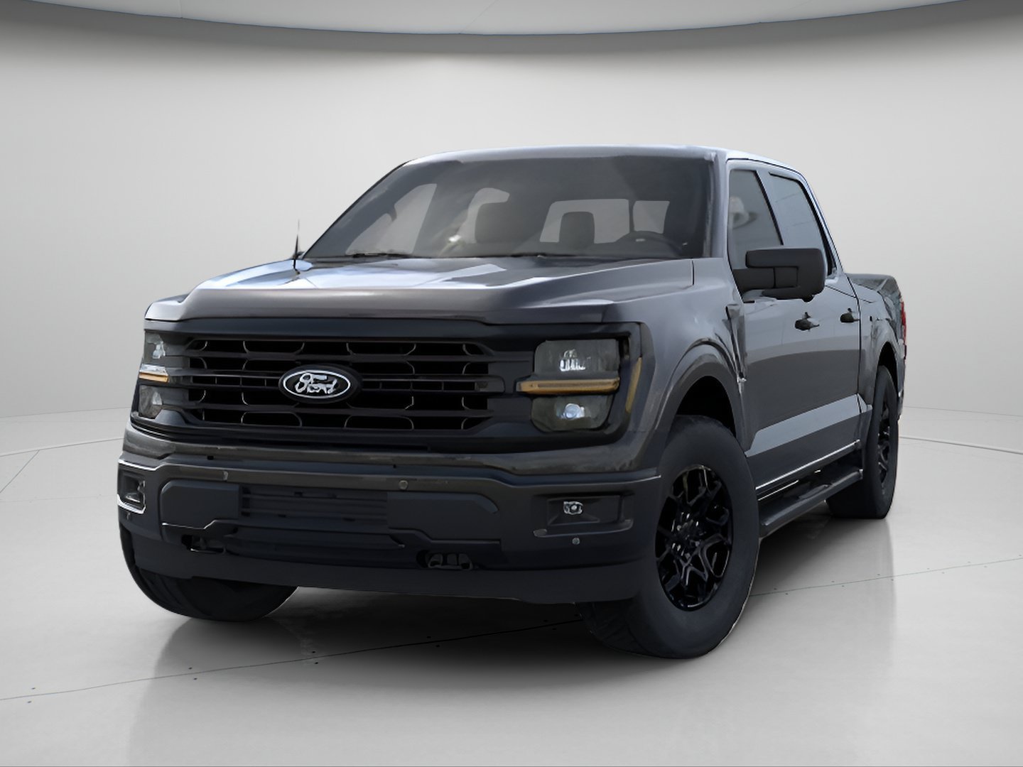 New 2026 Agate Black Metallic Ford XLT image 2