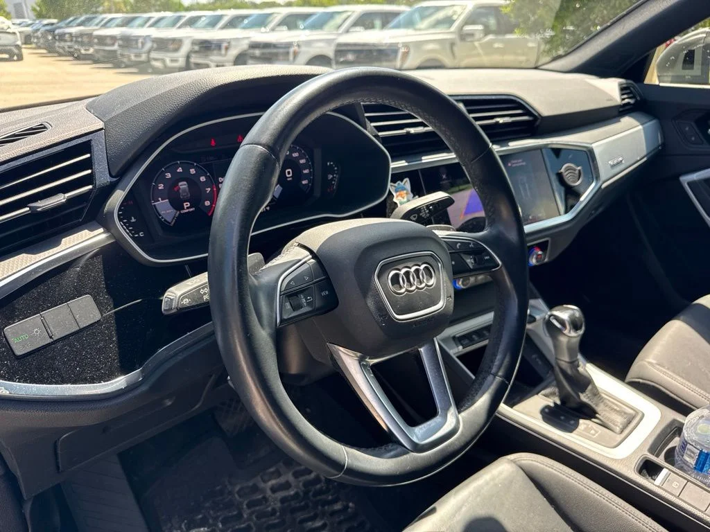 Used 2021 Chronos Gray Metallic Audi Premium image 9