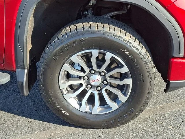 Used 2022 Red GMC AT4 image 8