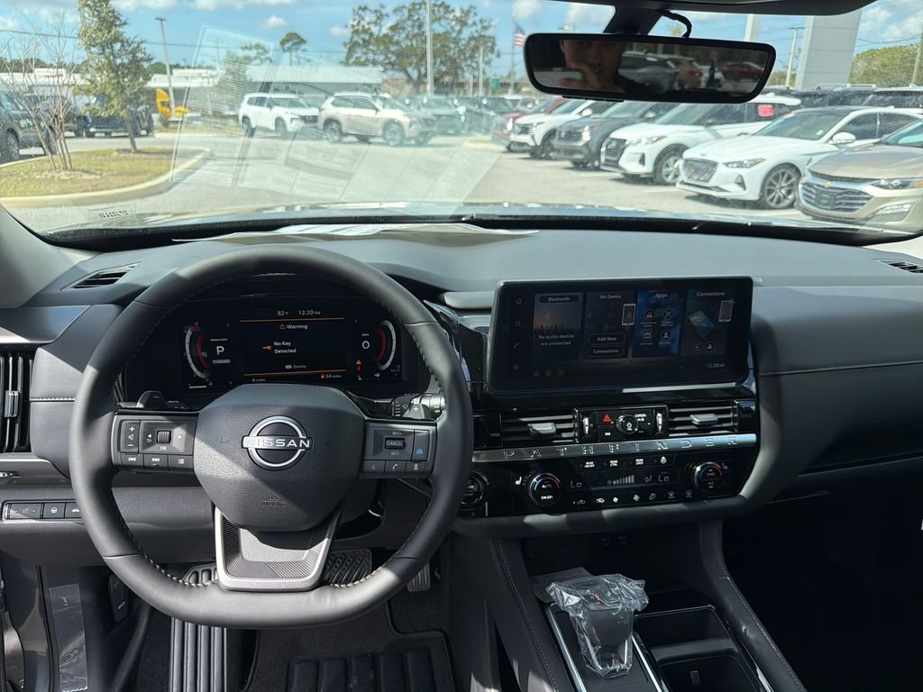 New 2026 Nissan Pathfinder SL 4D Sport Utility