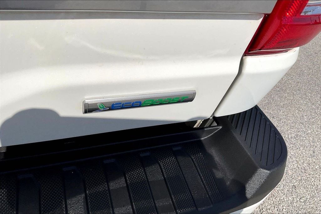 Certified Used 2021 White Metallic Ford Platinum image 25